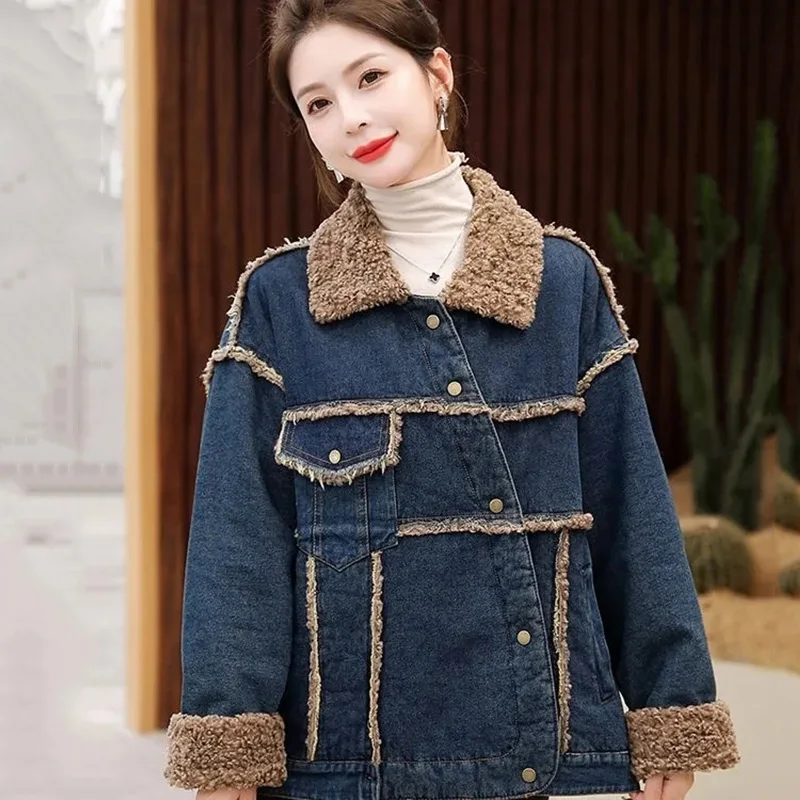 

Plush Plus Velvet Padded Warm Splicing Lambswool Denim Jacket Female Winter 2024New Korean Version Loose Pie To Overcome The Top