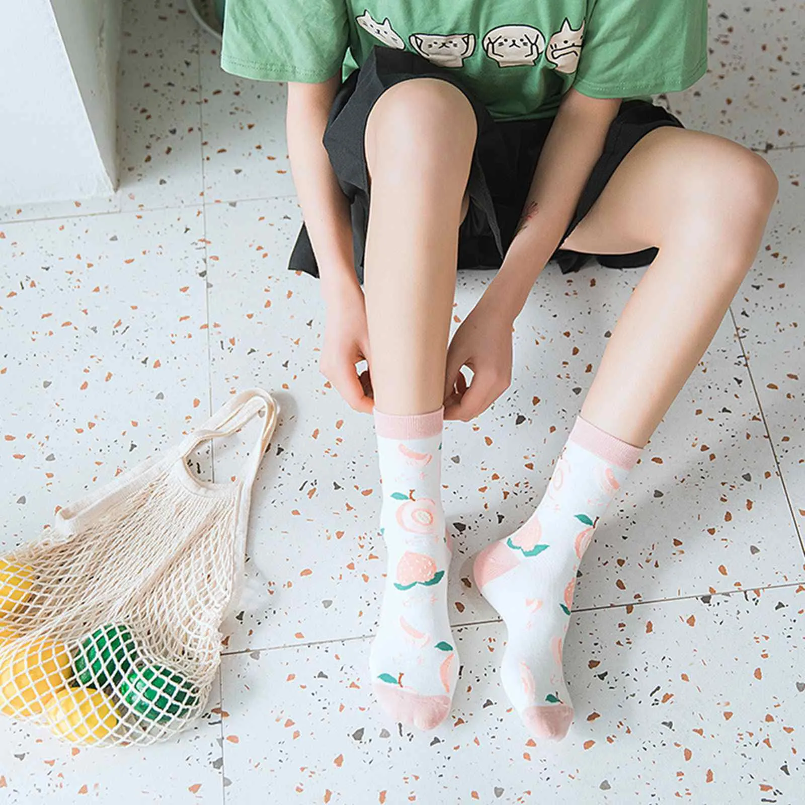 

3 Pairs Women'S Socks Spring Autumn Cartoon Socks Avocado Lemon Watermelon Peach Strawberry Banana Cotton Harajuku Casual Socks