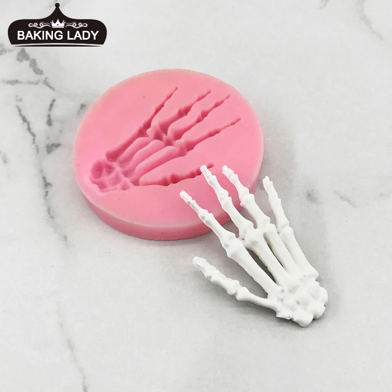 

MNYB Skull claw horror shape silicone mold diy Halloween ghost festival chocolate fondant cake mold Gumpaste Plaster Mold