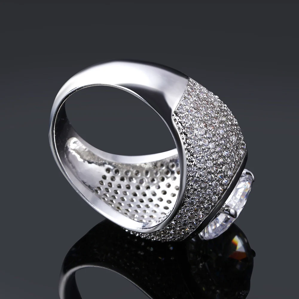 Luxury Big Ring Pave Full Shiny White Cubic Zircon White Trendy Beautiful Jewelry For Women