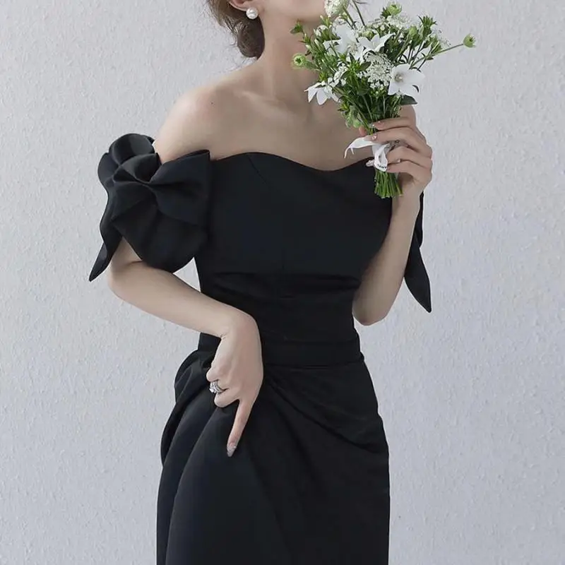 Sweet Bow Off The Shoulder Wedding Dresses Satin Black Evening Dress Elegant Floor-length A Line Simple Bridal Dress Customized 4