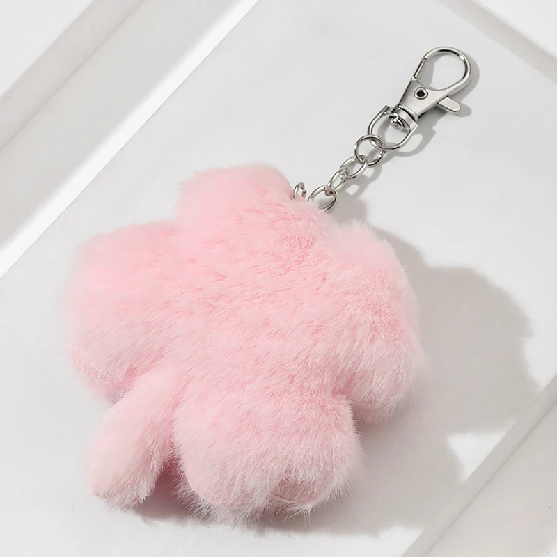 

Creative Plush Four-leaf Clover Keychain Hairball Leaf Keychain Lucky Grass Car Keychain Pendant