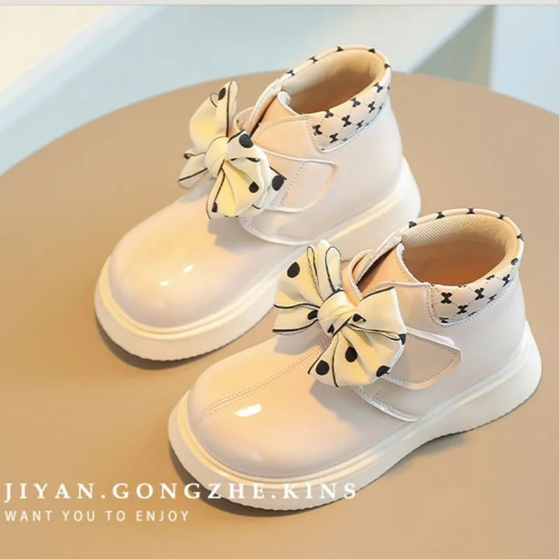 

Girls Boots 2024 Spring and Autumn New Bow Soft Sole Genuine Leather Middle Big Children Short Boots Princess Children Baby Shoe
