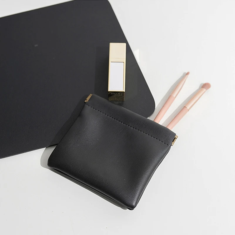 Lady Cosmetic Bag Small Portable Lipstick Protective Sleeve Mini Bag Earphone Sundries Lipstick Storage Bag PU Leather Small Bag