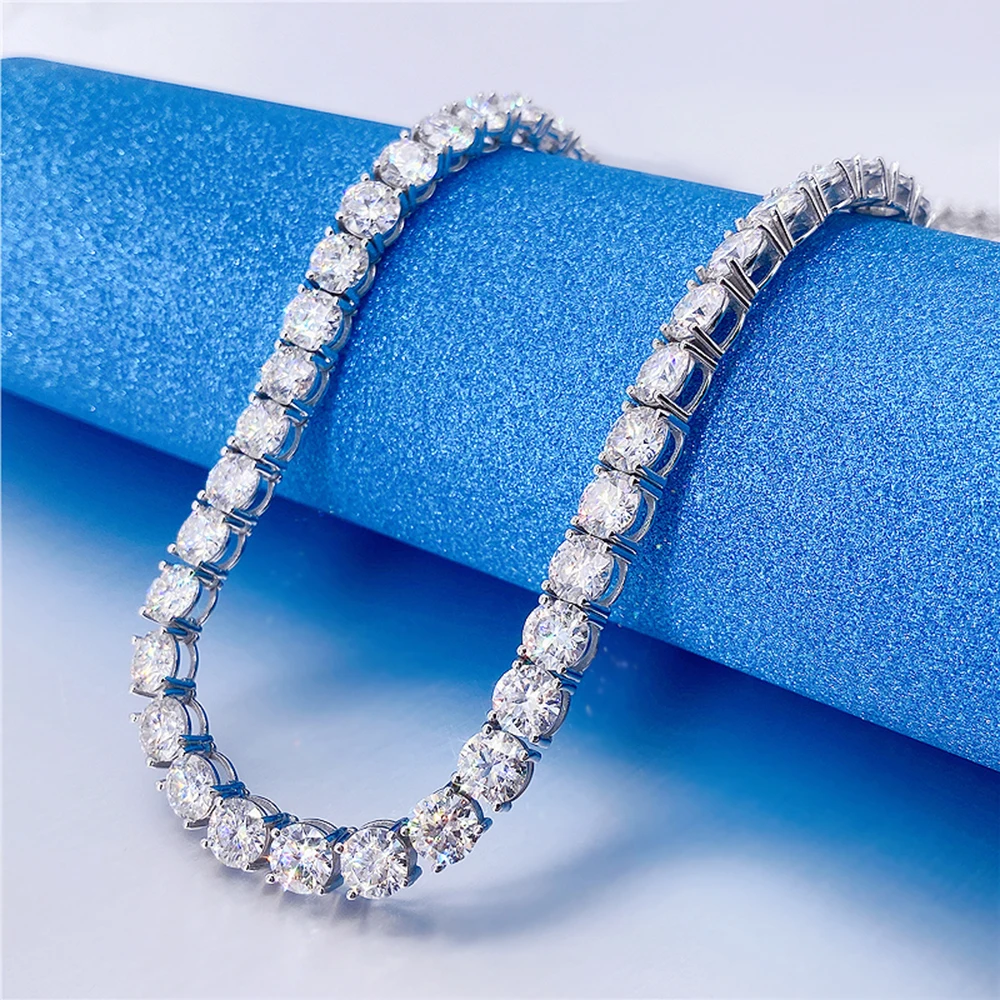 Рисунок 6 - Ожерелье из теннисной цепи с муассанитом 6