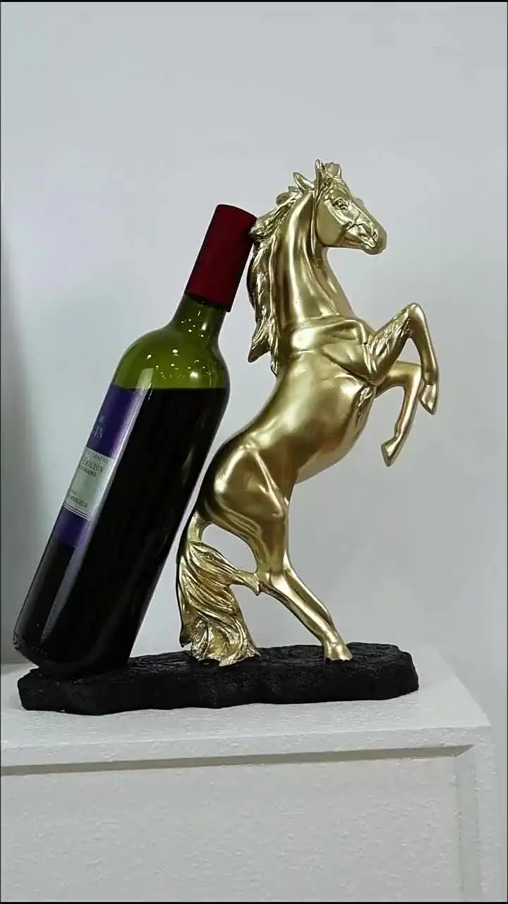 Винная стойка Golden Warhorse витрина для винного шкафа изделия из смолы украшение