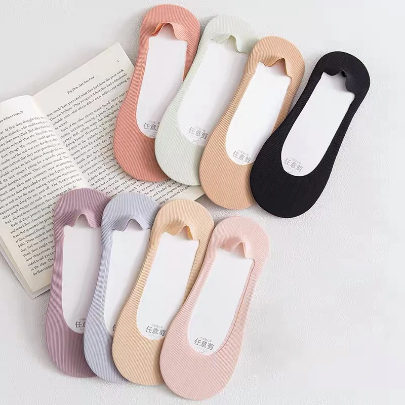 Woman Socks 5 Pairs Summer Ice Silk Breathable Slippers Invisible Solid Color Seamless Non-slip