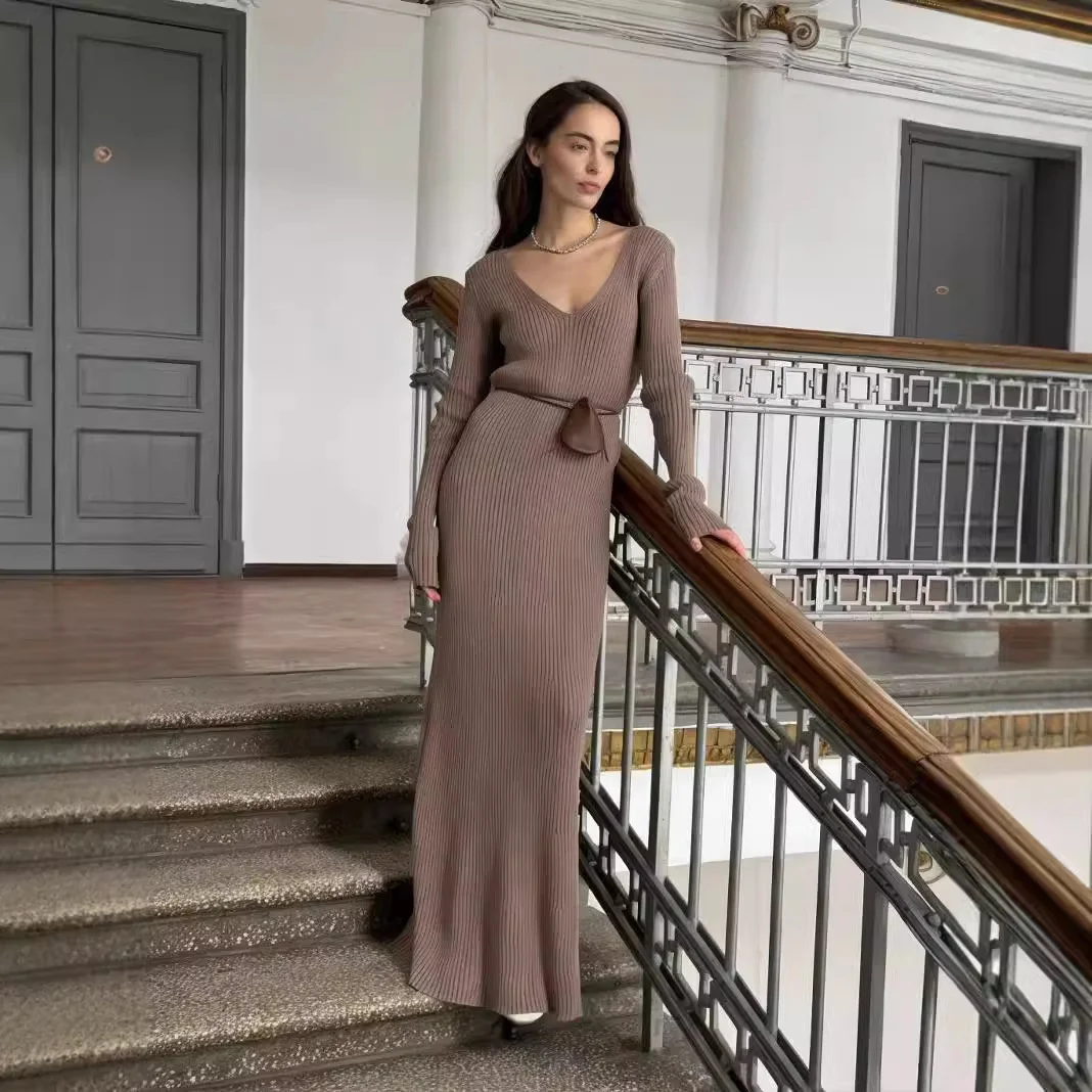 Elegant Black Knitted Maxi Dress Solid Long Sleeve Plunging V Neck Bodycon Women Fall Winter Sweater Bodycon Jumper Dresses