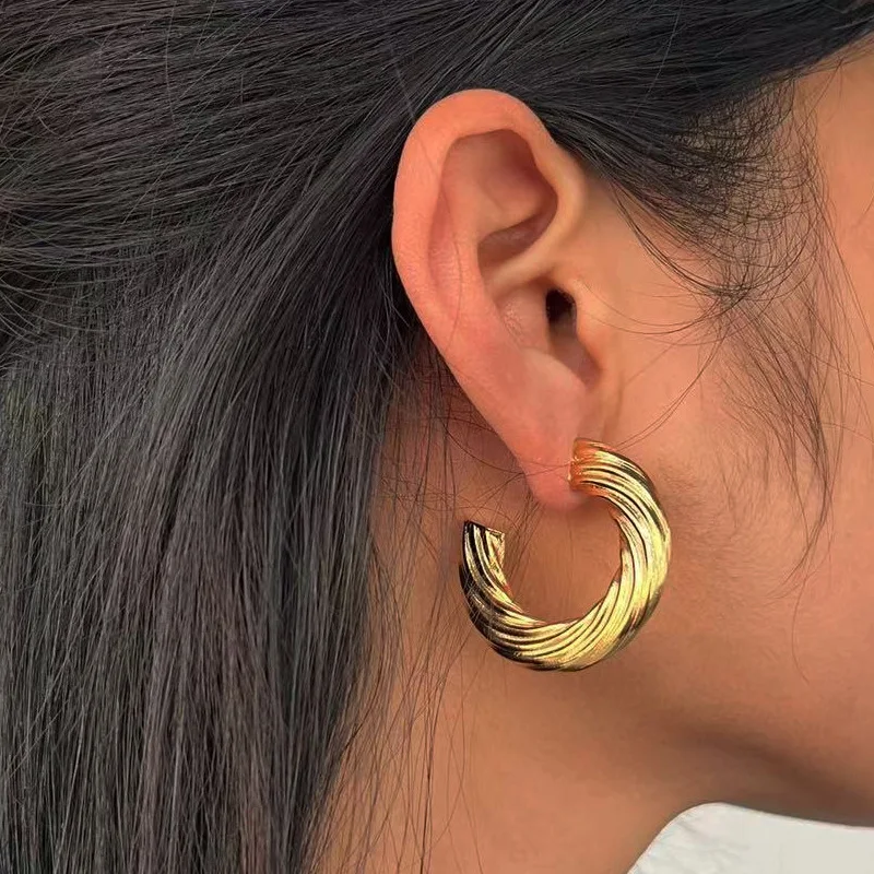 

Brass With 18K Gold Twist CC Statement Hoop Earrings Women Jewelry Punk Party T Show Gown Runway Trendy Korean Japan INS