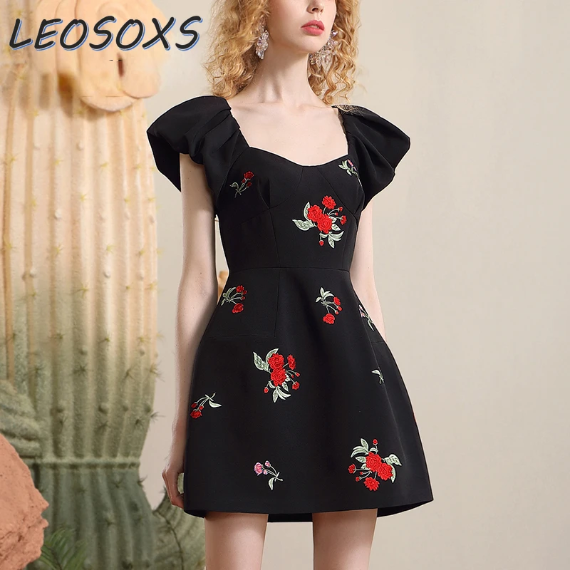 

French Retro A-line Black Dress 2024 Niche Design Sense Flower Embroidery Slim Dress Women Clothing Hot Streetwear Mini Dress