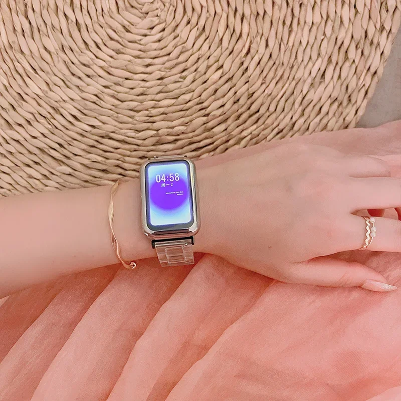 Elegant Transparent Resin Watch Band Strap with Connector