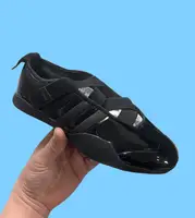 Chaussures décontractées unisexes 2026 pour hommes et femmes, nouvelles baskets de marche souples antidérapantes pour l'extérieur 1