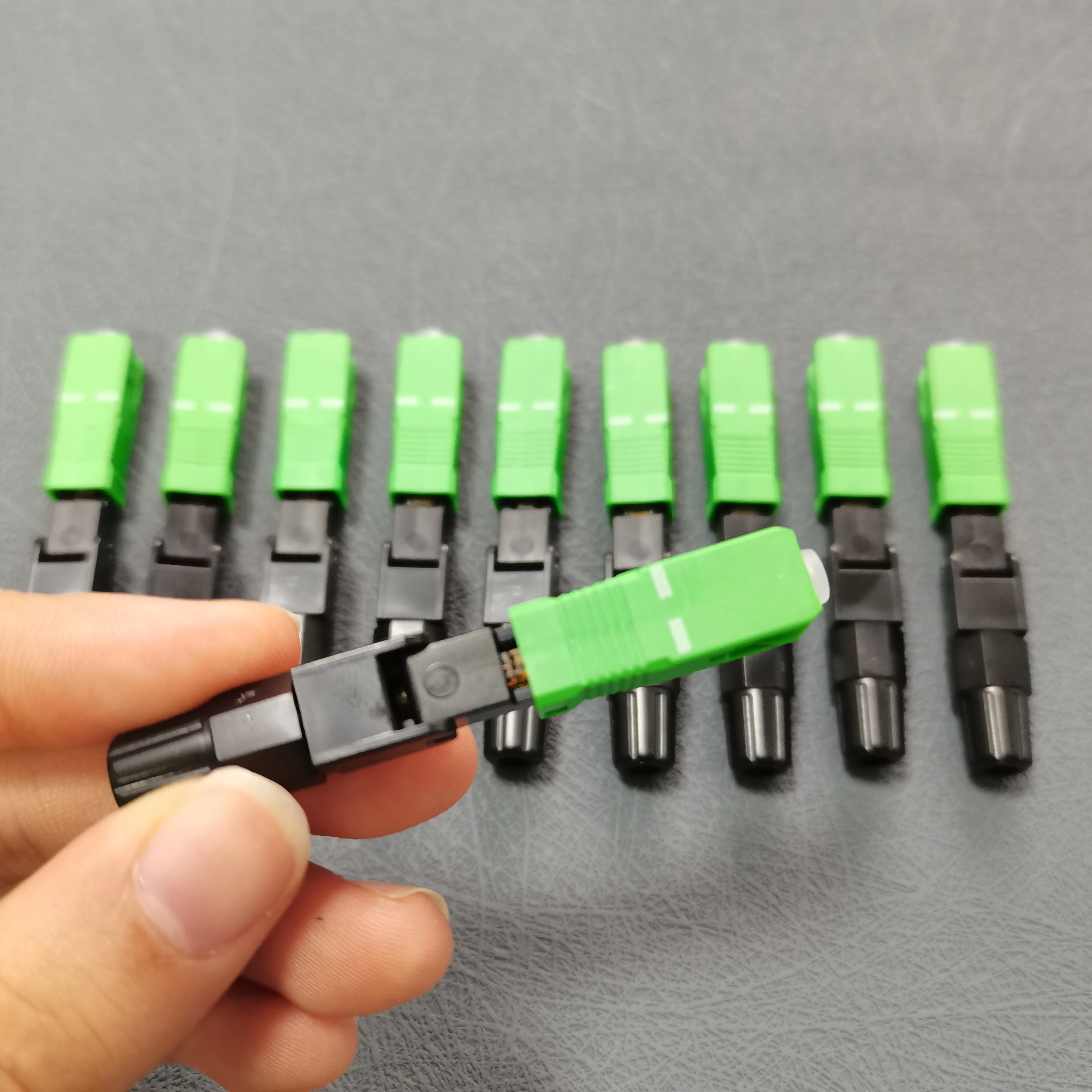 10pcs SC APC Fast Connector Embedded Connector FTTH Tool Cold Fiber Fast Connector SC Fiber Optic Connector