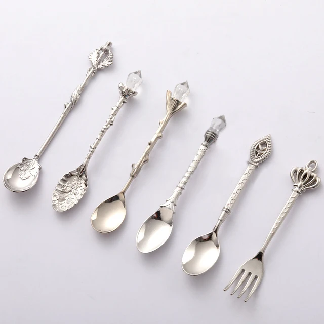 Cucharas de postre talladas Vintage, tenedor de 6 piezas, Mini cuchara de  helado de café de estilo real, vajilla de cocina - AliExpress