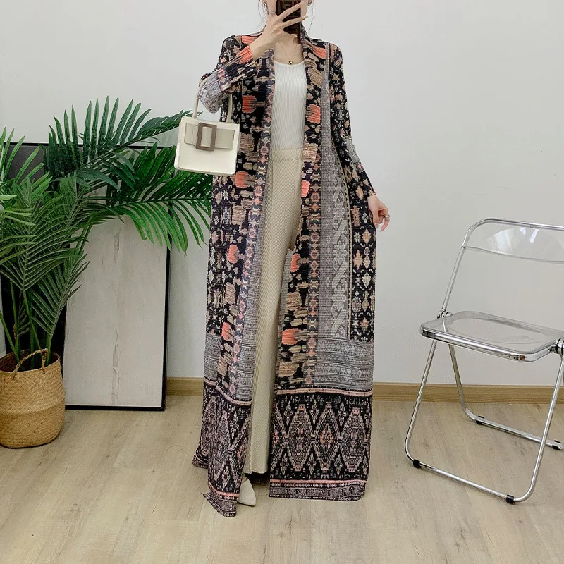 miyake Women's Loose Fitting Printed Abaya Outer Coat Pleated Versatile Autumn Outfit 2026 4