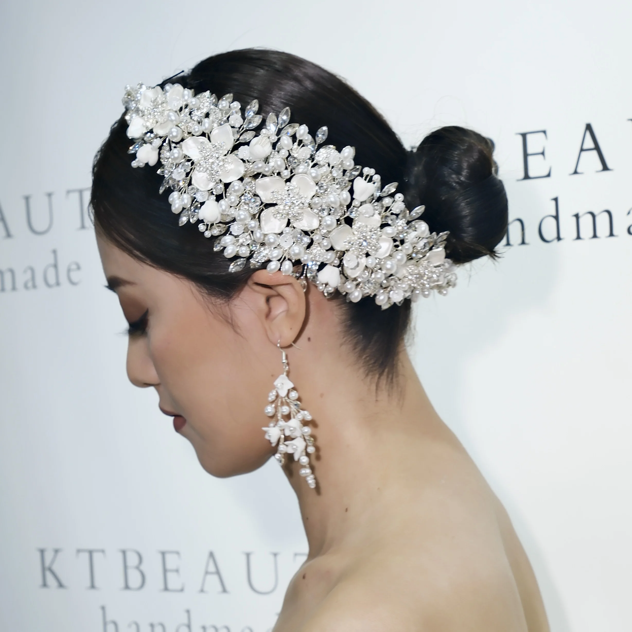 

KTBEAUTY 2024 новые стили большой размер Цветы Листья Женская повязка на голову ручной работы для невесты гибкие свадебные аксессуары