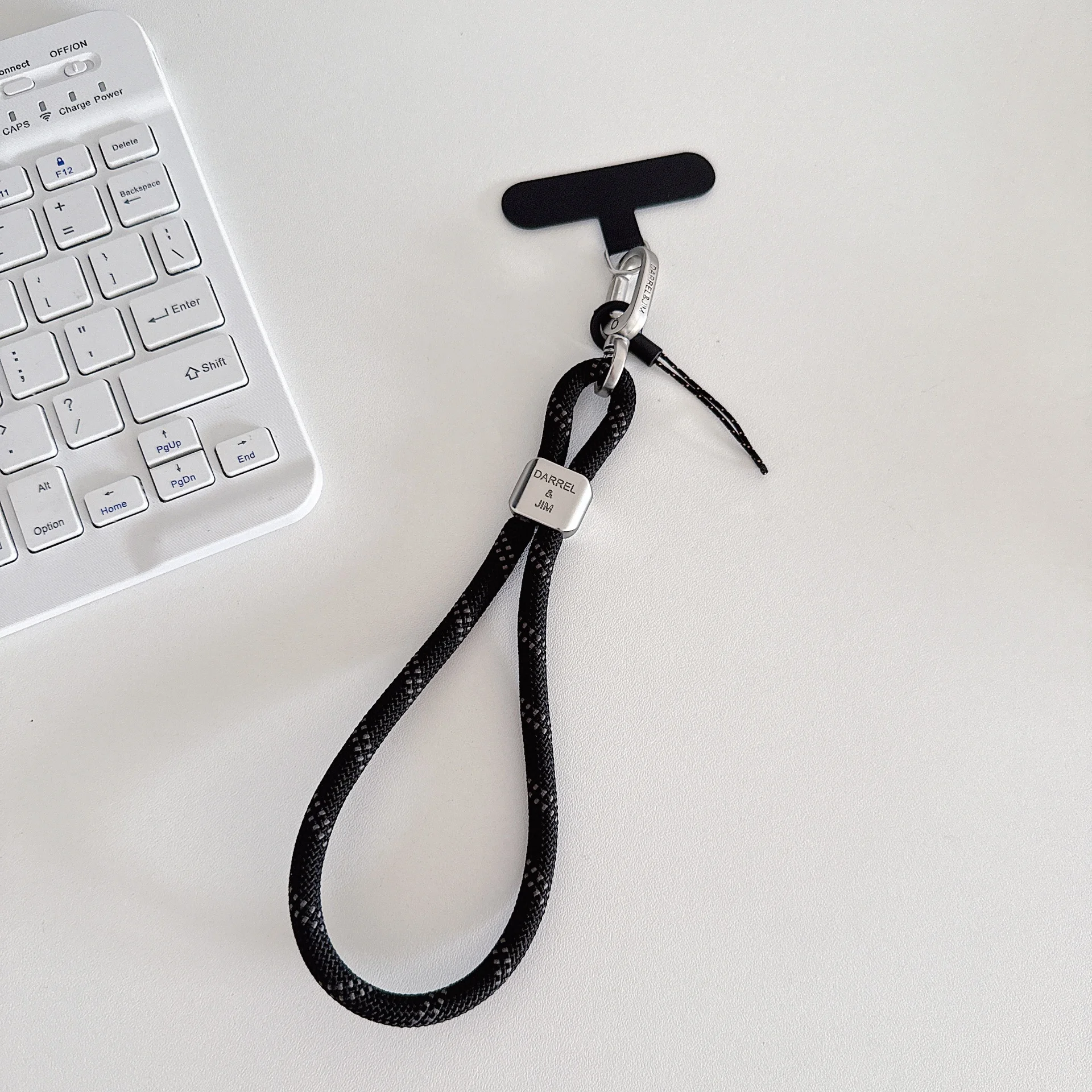 Universal Adjustable Nylon Phone Lanyard with Metal Clip and Patch