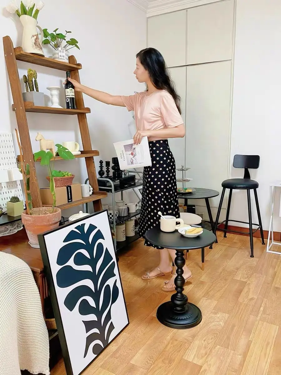 Description Picture 3 of itemNordic Wrought Iron Retro Side Table Living Room Sofa Side Table Coffee Table Round Table Small Apartment Balcony Table