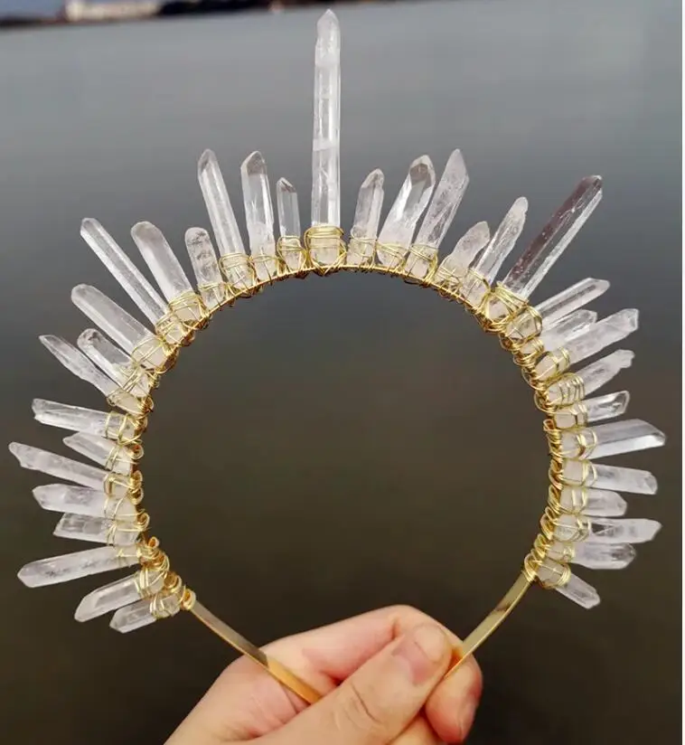 

Raw Crystal Quartz Crown Headband Handmade Tiara Natural Stone Headband for Woman Wedding and Parties (Black)