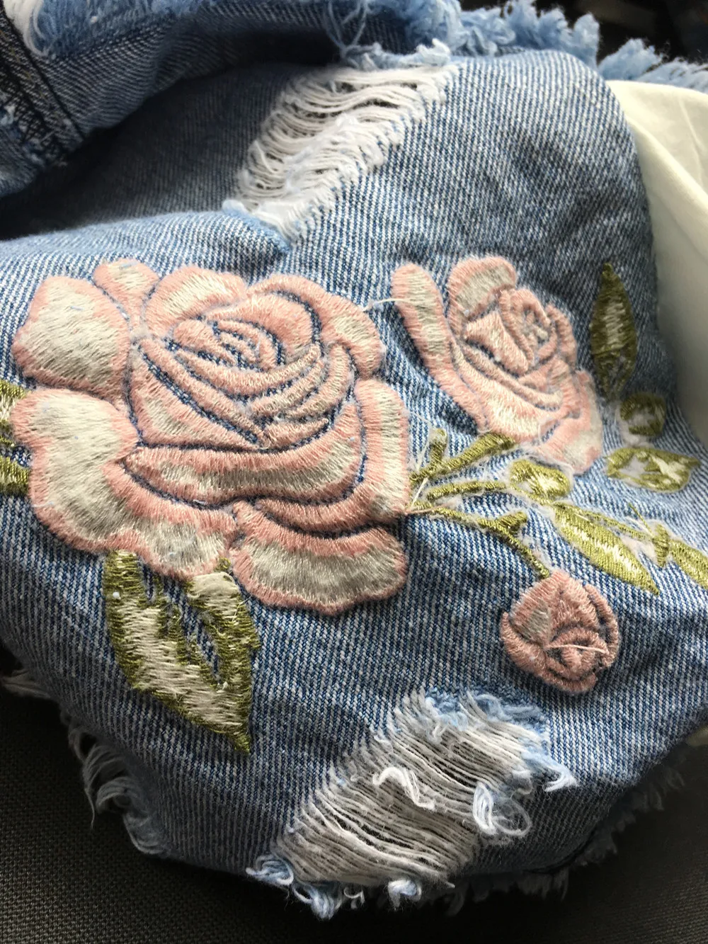 denim High Waist Denim Shorts Women All-match Flower Embroidery Ripped Jeans Short Femme Tassel Slim Fit Light Blue Short Jeans Woman slim fit