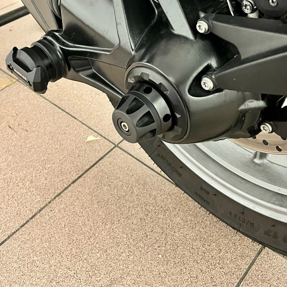 차축 보호 크래시 패드 허브 커버, 파이널 드라이브 하우징 슬라이더 프로텍터, BMW R1200RS R1200RT R1200S R1200ST R1250RS R1250RT 용