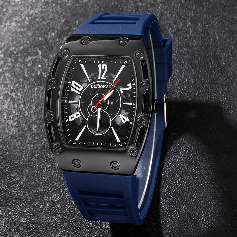 Men's Casual Square Silicone Strap Quartz Watch