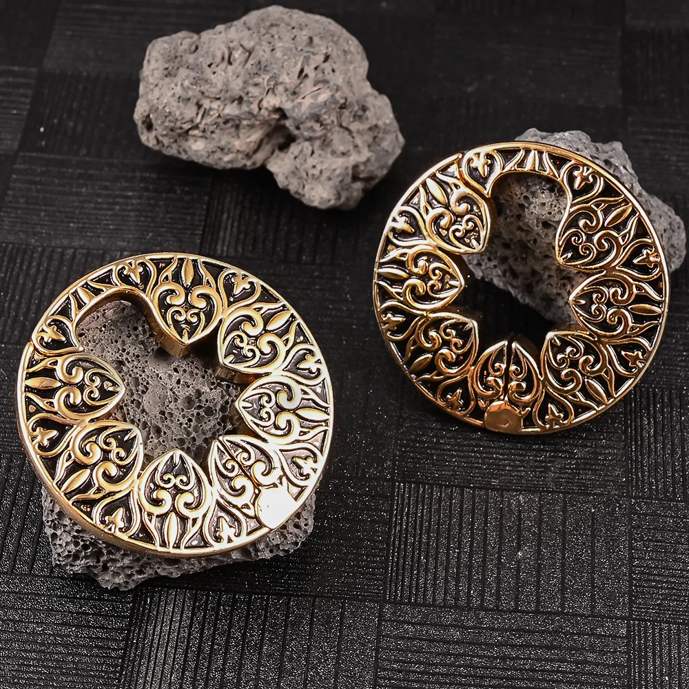 Vankula 2pcs Vintage Heart Flower Ear Hanger Weights Plugs Tunnels Expander Gauges 4g(6mm) Stretching Kit Body Piercing Jewelry