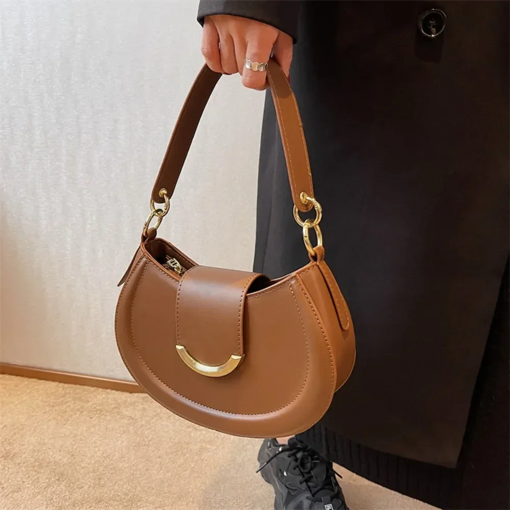 Armpit Shoulder Side Bags for Women 2024 Designer Trend Leather Small Underarm Crossbody Handbags and Purses Bags for Women