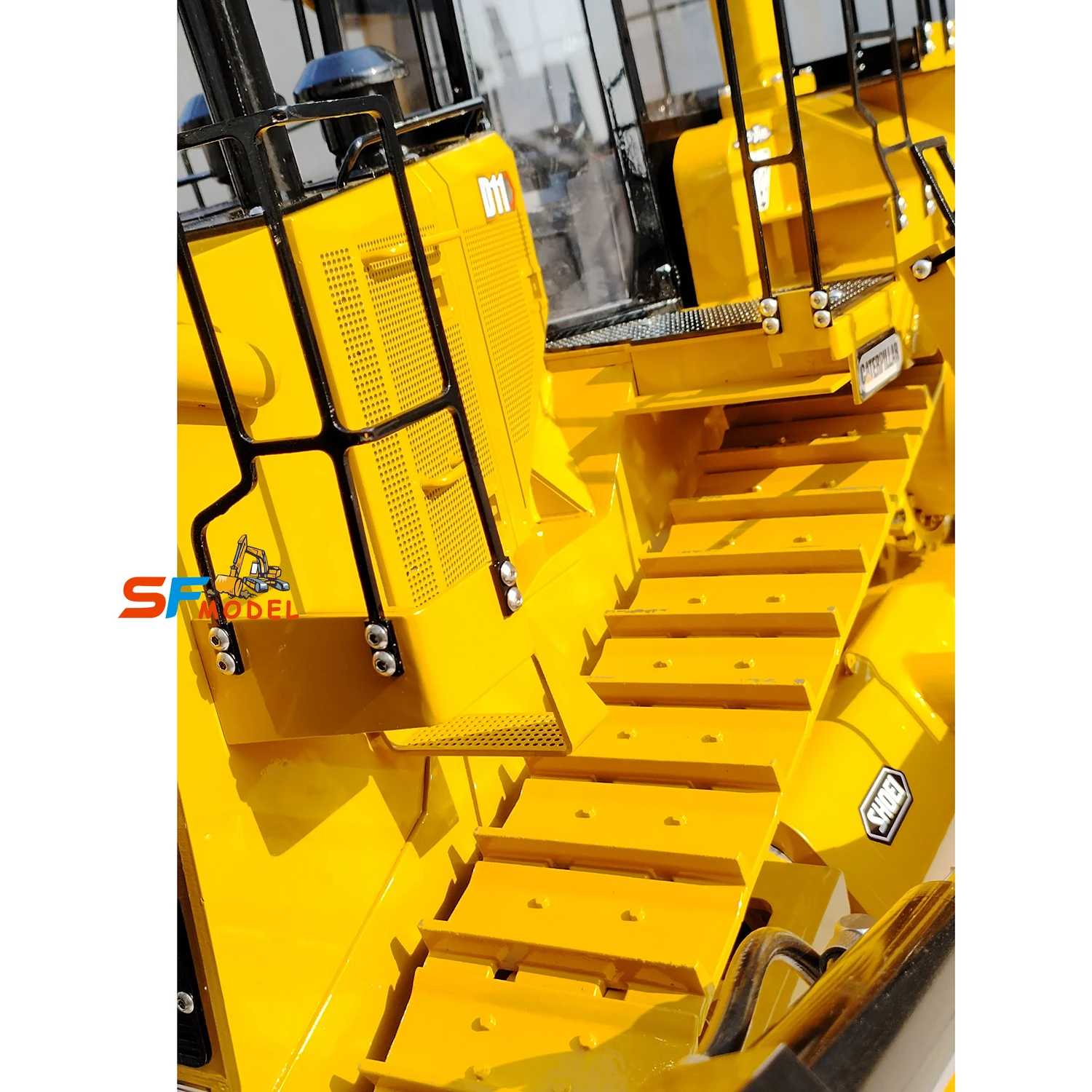 D11T RC Bulldozer 1/10 RC Hydraulic Bulldozer Metal Model with PL18EV Remote Control Engineering Remote Control Truck Boy Toy 5