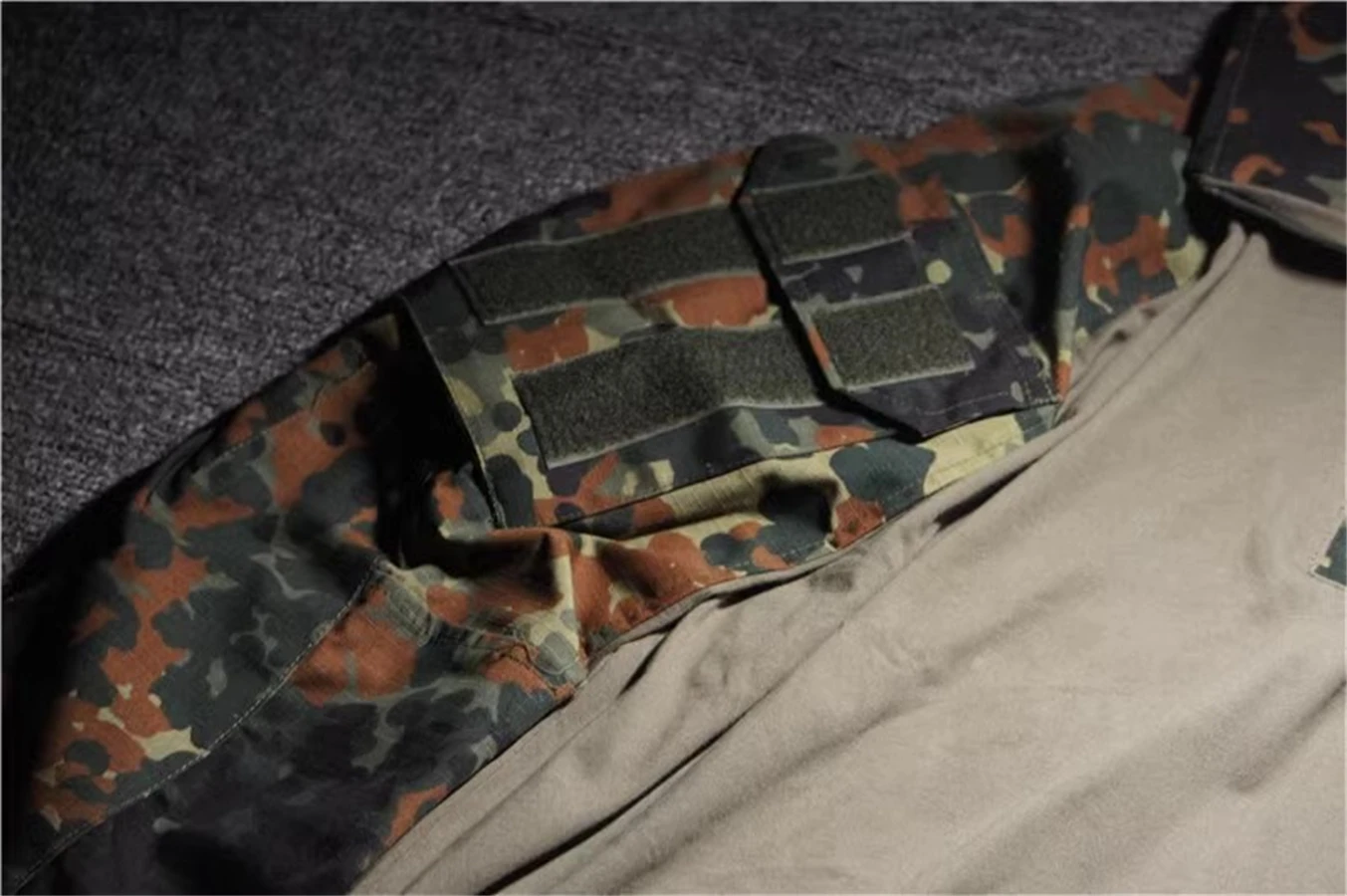 GEN3 Flecktarn Training Tactical Frog Skin G3 Battle Frog Suit Long sleeved+long pants combat Hunting Breathable Clothes tactical suit combat uniform