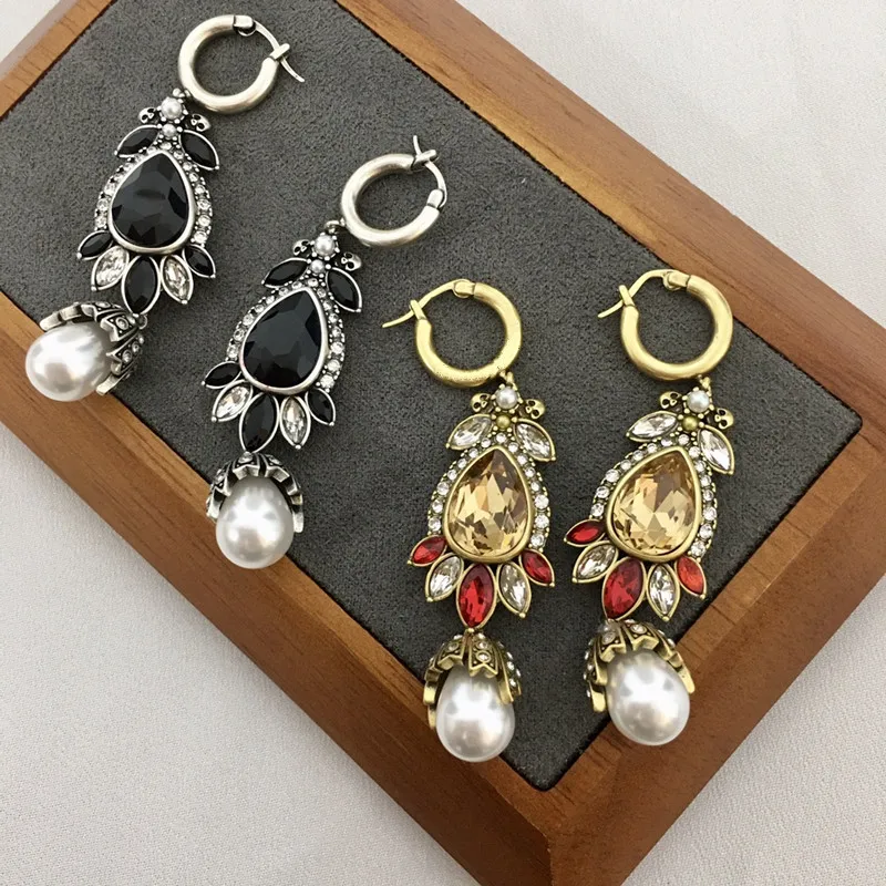 

European and American fashion fashion pearl drop earrings