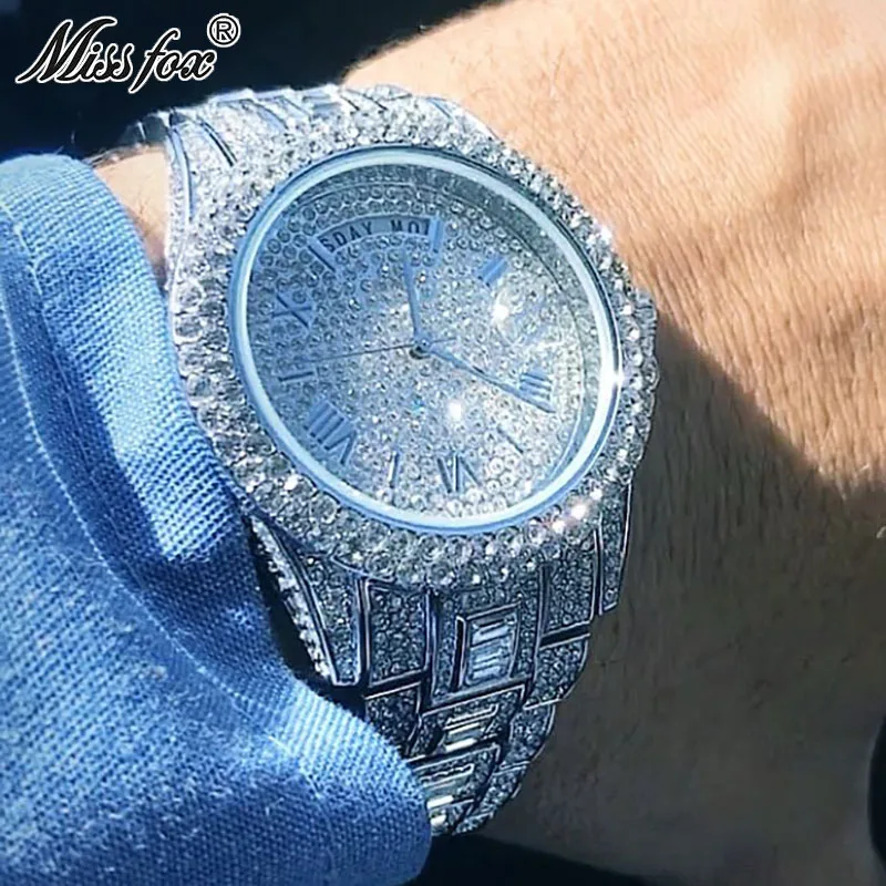MISSFOX Guldklocka för män Mode Hip Hop Iced Diamond Automatisk kalendervecka Vattentät Quartz Armbandsur Man Reloj_voghion.com