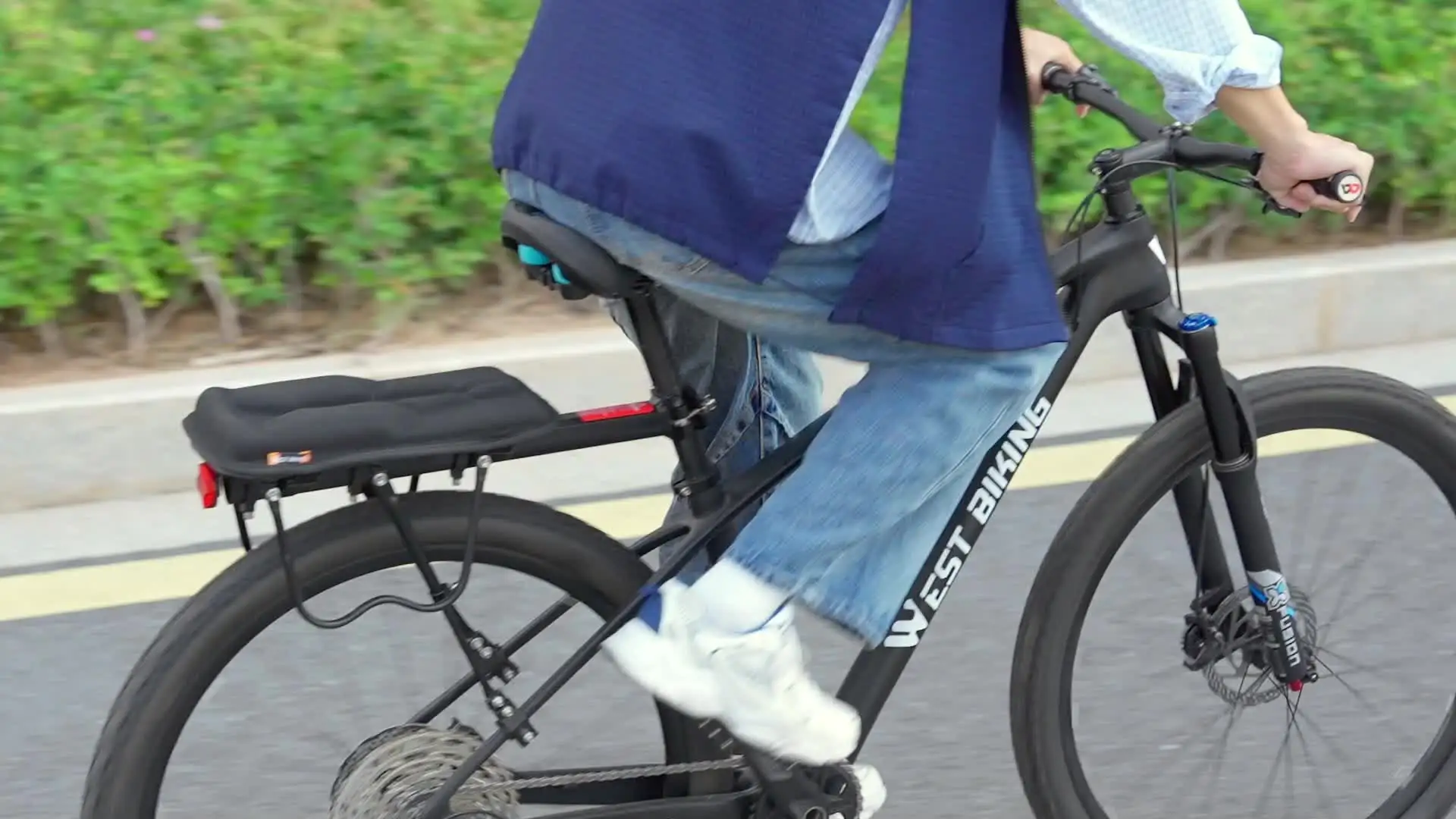 Siège De Vélo Large Et Confortable - Cuir PU - Pour Home-trainer Ou Vélo De Ville - Hommes