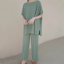 

High Quality Fashion Casual Knitted Two Piece Set Women Short Sleeve Loose Pullover Tops+Wide Leg Pants Suit Thin Knitwear Suits