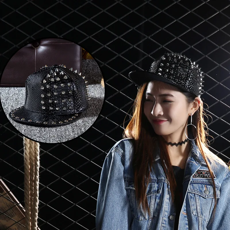 Men Women Sport Sunscreen Hip Hop Street Dance Adjustable Hat Novel Rivet Snakeskin PU Leather Punk SunShade Baseball Cap U12