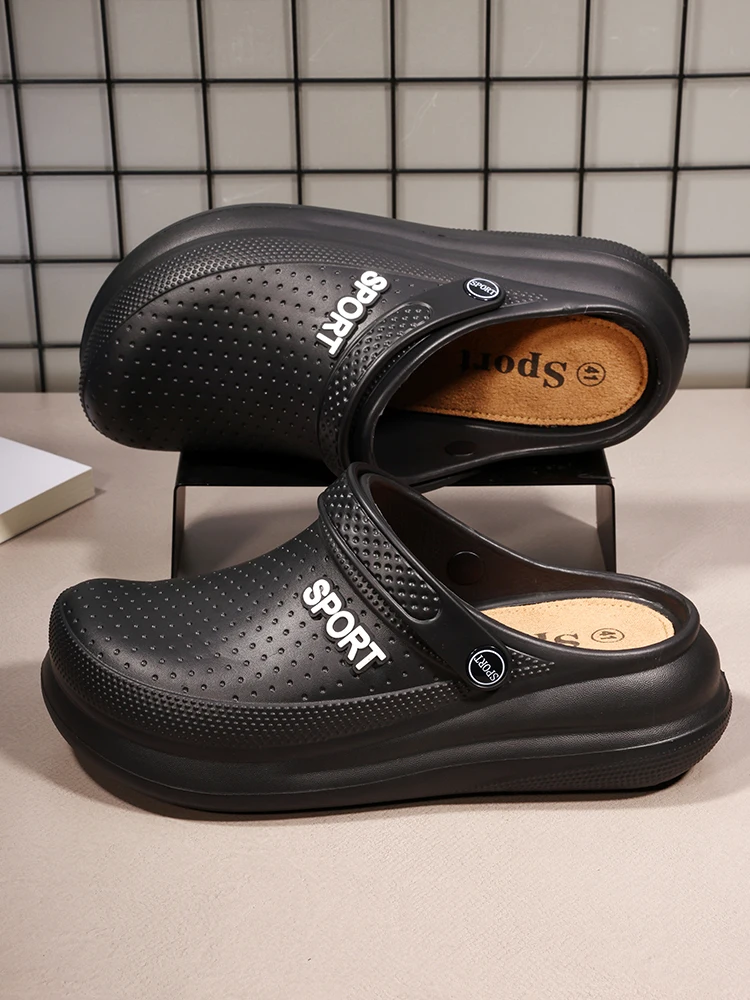 ثقب أحذية الرجال الصيف خفيفة الوزن إيفا الاتجاه المنزل الصنادل قباقيب أحذية الرجال باوتو النعال في الهواء الطلق الصنادل المريحة حجم 39-45