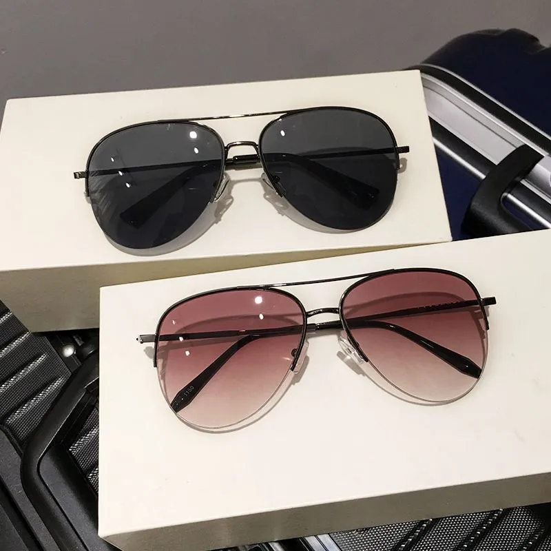 

2024 Fashion Gradient Half Frame Sunglasses Personalized Women's Driving and Cycling Sunglasses Sun Protection Pilot Sunglasses