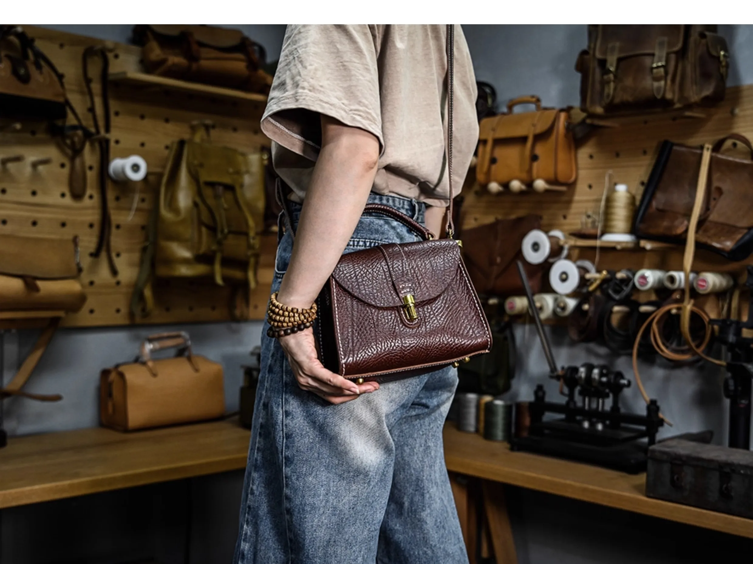 Organisatoren Designer handgefertigte Vintage-Damenhandtaschen aus Rindsleder, luxuriöse Wochenendparty-Umhängetaschen aus echtem Leder für Damen. – Detail 13