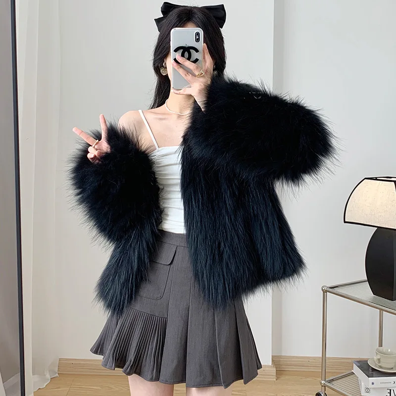 

Новинка, двухстороннее плетеное меховое пальто с зашифрованным мехом енота для женщин, короткая Корейская версия, стройнящее и популярное в Интернете молодое co