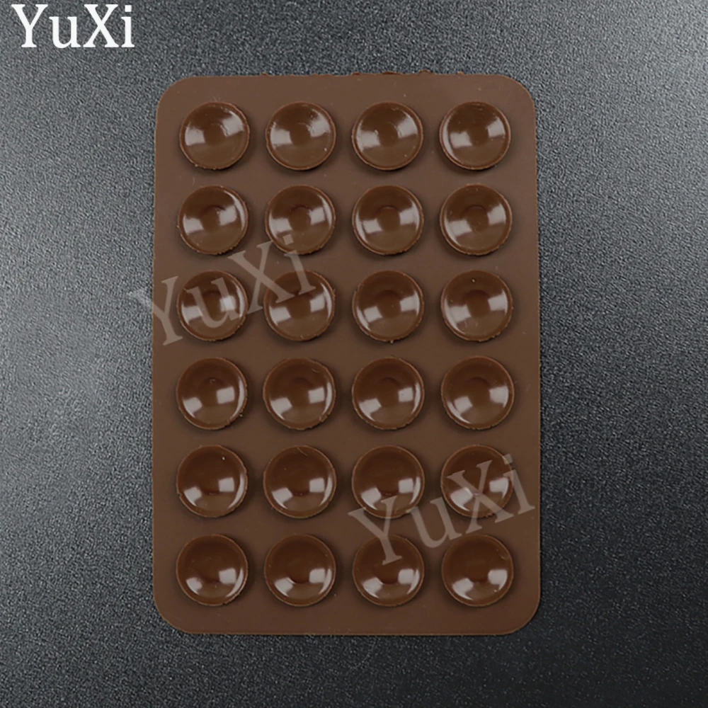 Suction Cup Silicone Phone Stand - Anti-Slip Rubber Pad Pack