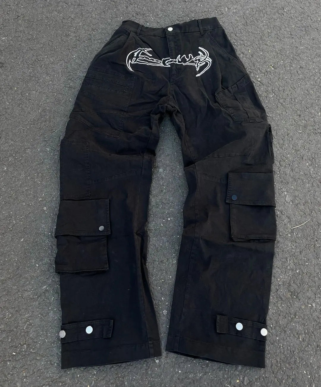 Korean-New-HIP-HOP-Pants-Men-Harajuku-Fashion-Streetwear-Pockets-Y2k-Vintage-Cargo-High-Waist-Straight.jpg 爱潮牌-2023韩国时尚嘻哈风格街舞裤-男裤-慢跑裤时尚街装口袋-复古货物高腰直慢跑女裤