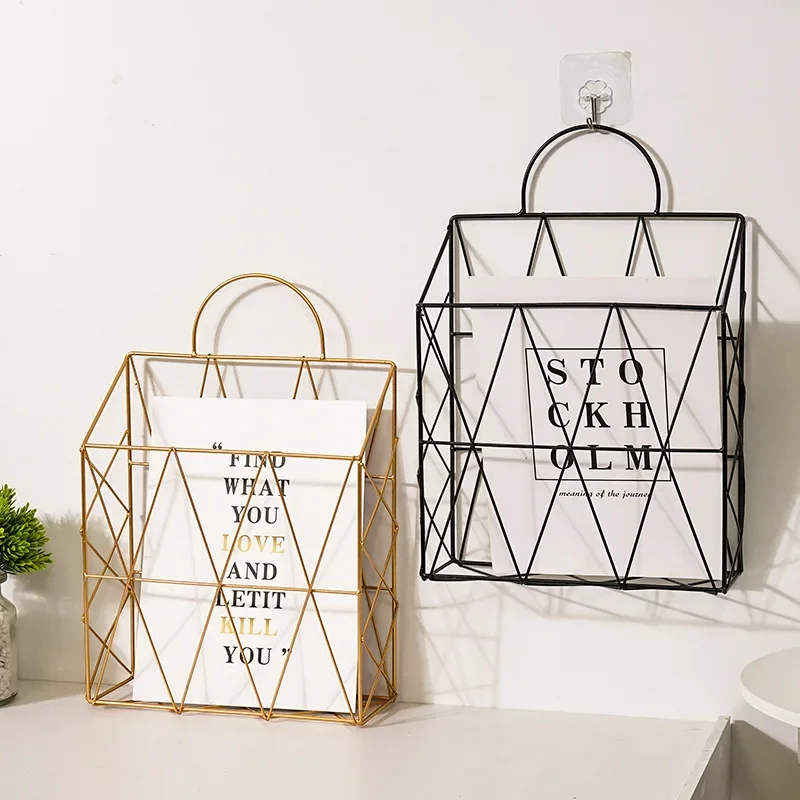 Iron Wall Hanging Bookshelf Storage Rack Magazine Rack Simple Living Room Book K03