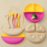 4PCS Baby Silicone Tableware Sets Contrasting Colors Dining Sets Suction Plate Waterproof Bib Portable Baby Spoon Fork 1