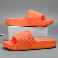 Sandales de plage solides pour hommes et femmes, pantoufles d'été antidérapantes, souples, unisexes, chaussures de luxe ultralégères pour l'extérieur 5