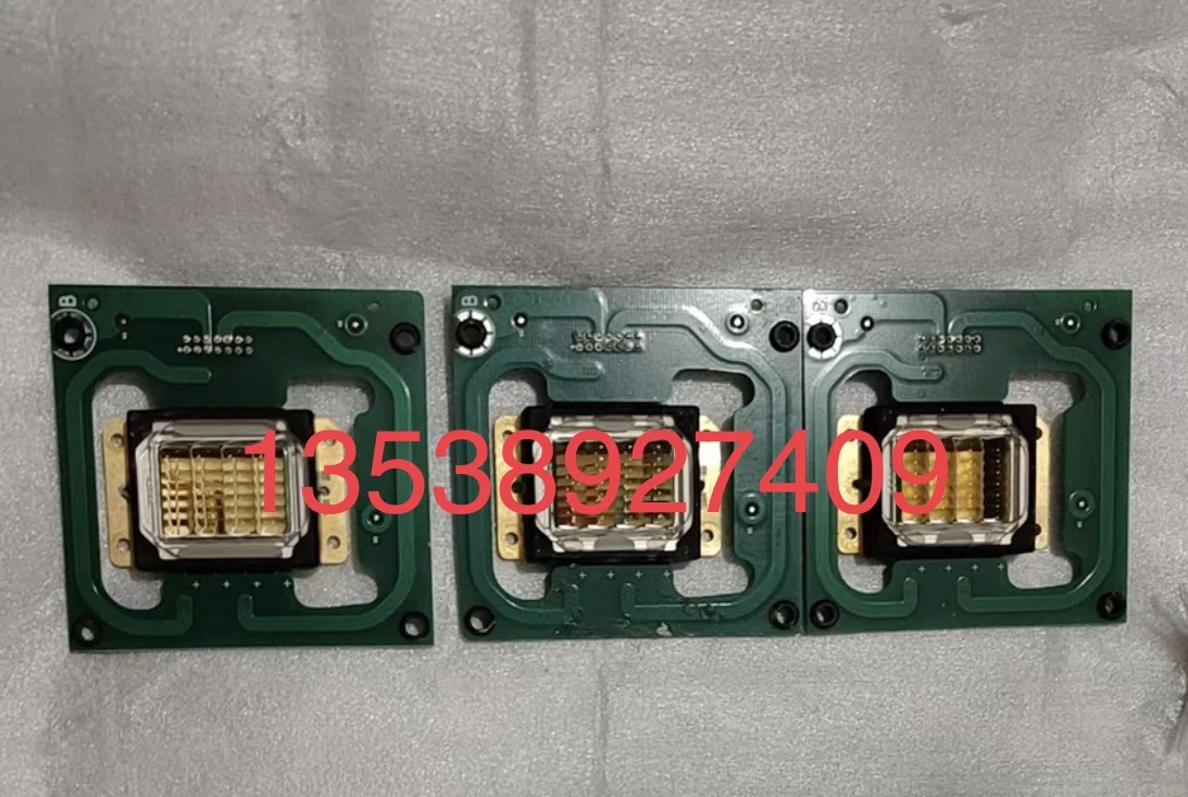 

Высокомощный трехцветный лазерный модуль Nichia NUMM31/36/34/37, 1 шт.