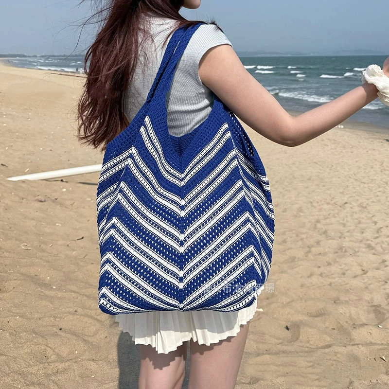 Crochet Beach Tote Bag Macramé Vacation Shoulder Bag with Colorblock Design Openwork Knit for Summer Travel Market Shopping