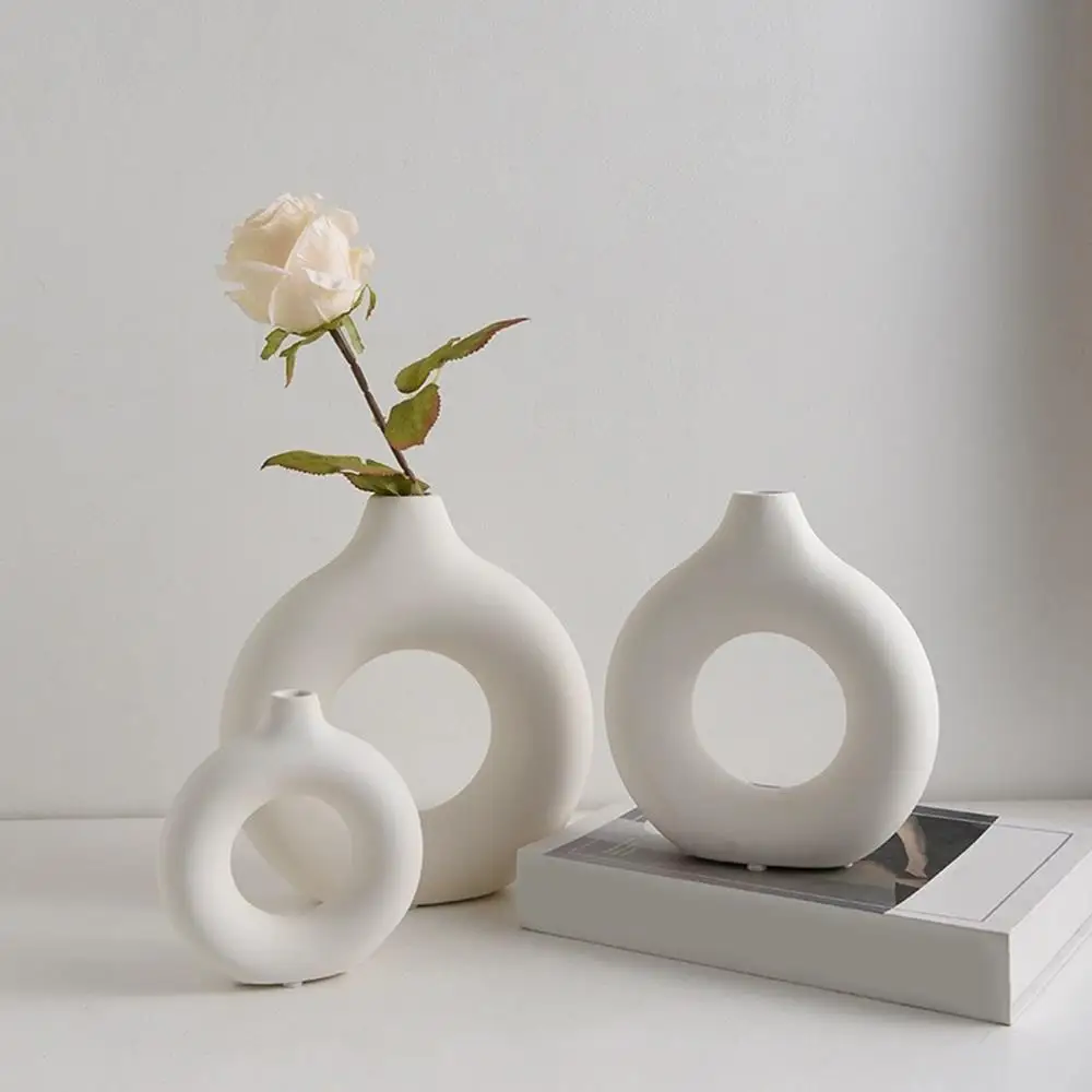Simple Plastic Vase Donut Shape Single Flower Pot Home Living Room Decoration Table Ornaments Circle Flower Arrangement Vase 3