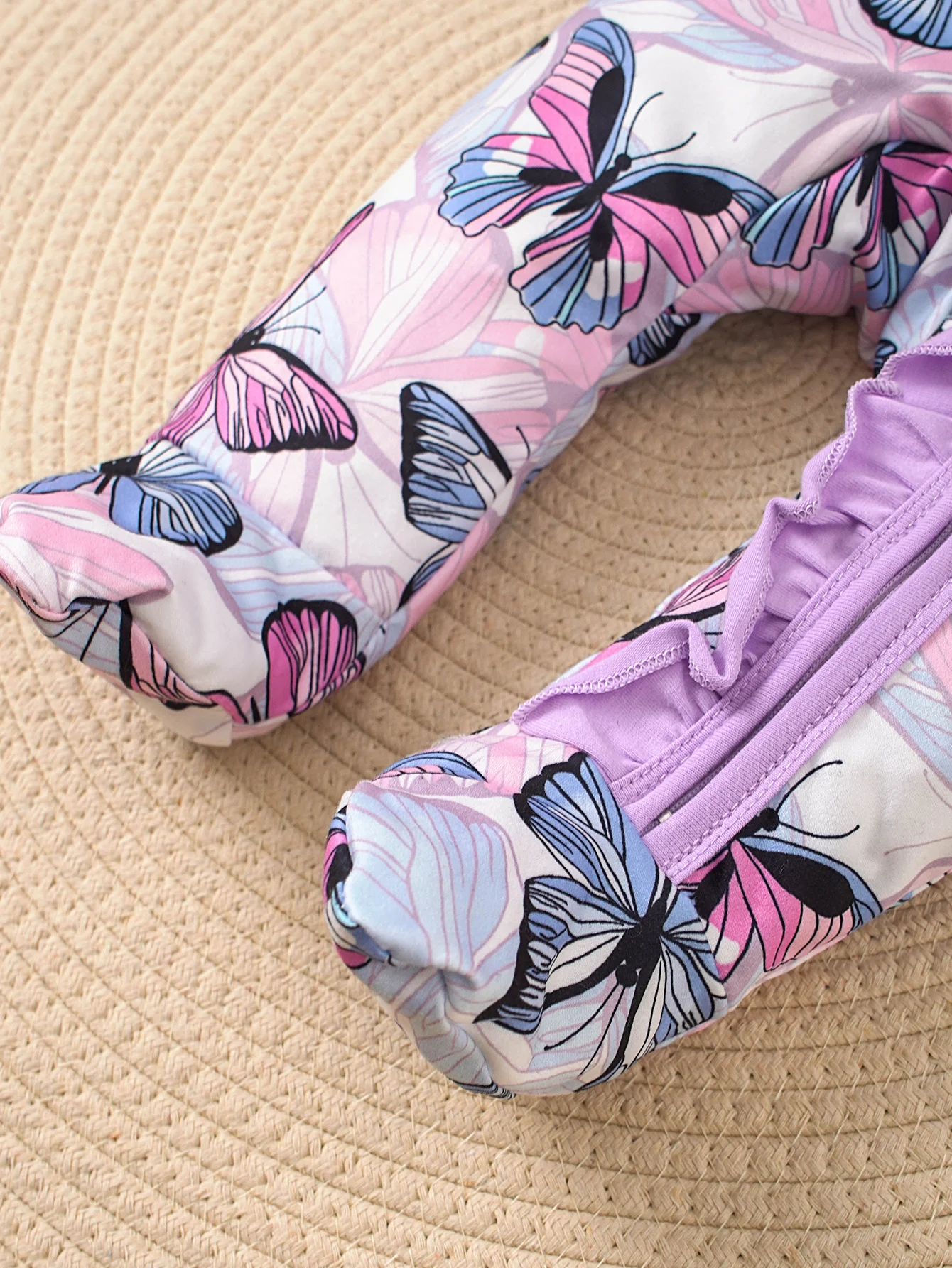 Spring and summer baby newborn zip-up footed onesie set, including a hat and a scarf, three-piece set 5