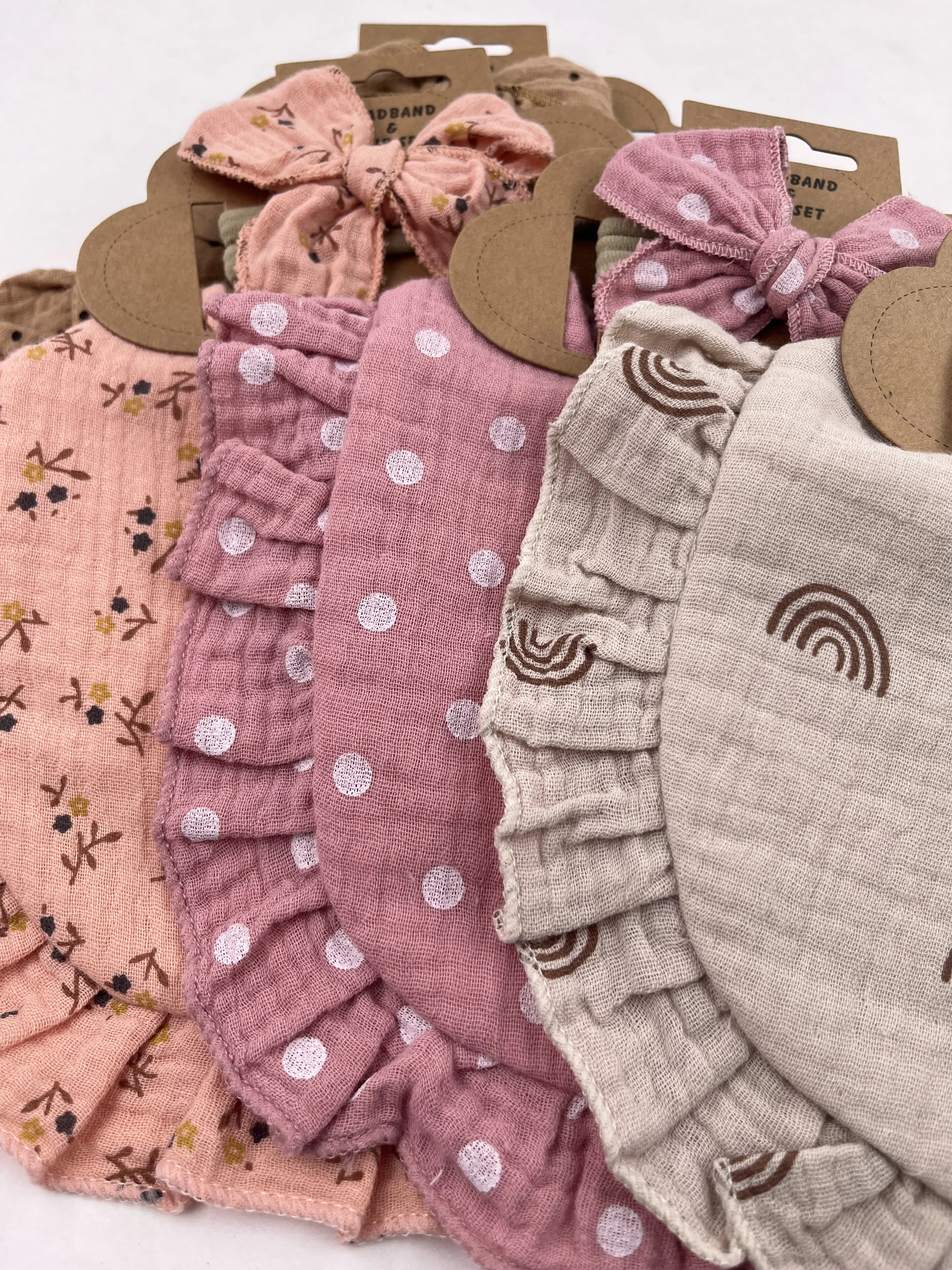 2Pcs/Set Ruffled Edge Muslin Cotton Baby Bibs Hair Bows Girls Headbands Flower Print Saliva Towel Feeding Burp Cloths Scarf 5