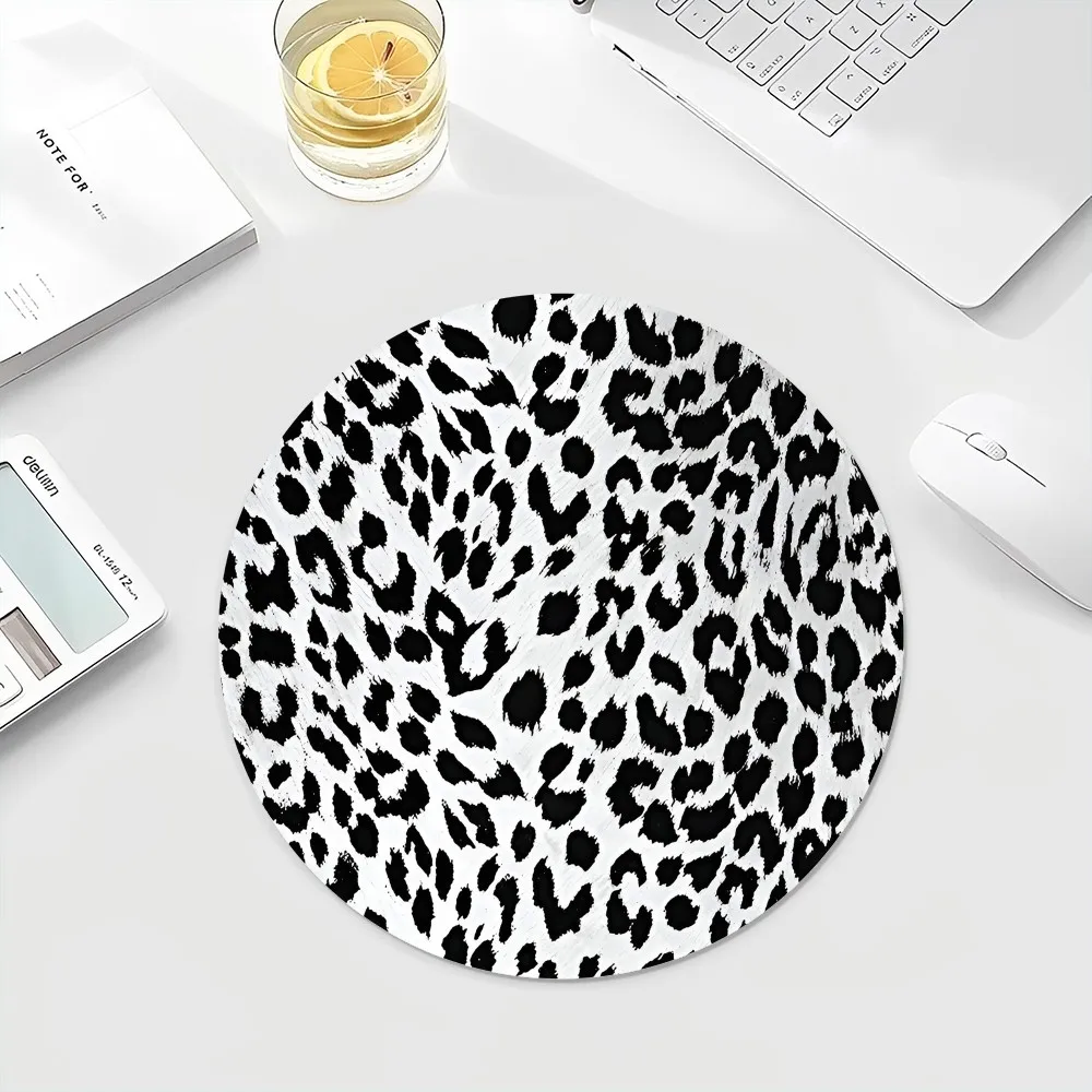 Leopard Print Panther22x22cm Round Kawaii Cartoon Anime Gaming Mouse Pad Keyboard Mouse Mats Deskpad Girls for PC Mouse Carpet 4